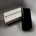 GIVENCHY  Wattle Small Leathet good